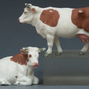 Britains Farm Cows Standing and Lying - Later Cocoa Markings