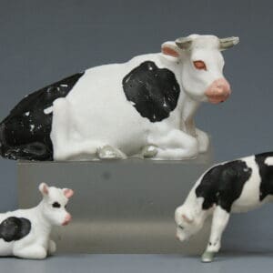 Britains Cow Lying and Herald Calves - Later Friesian Markings