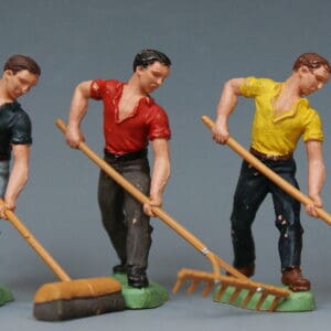 Herald Early Farm Labourers with Early TAN Tools (Manhattan)