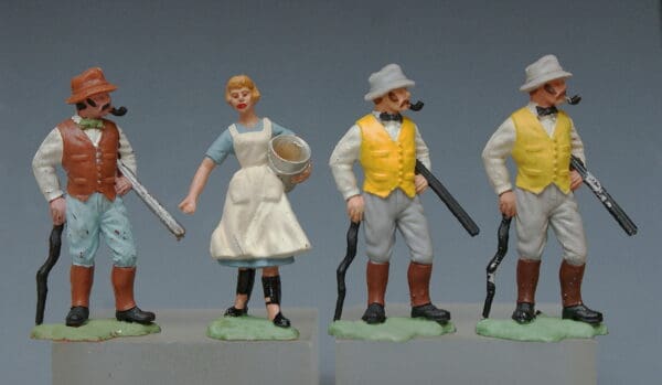 Herald Farm Figures: Farmers & Farmer's Daughter - Superb!