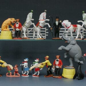 Charbens Circus Display Set (Manhattan)