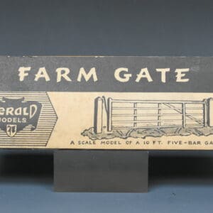 Herald Farm White Gate - Boxed (Manhattan)