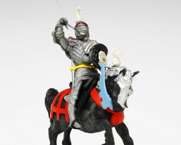 Swoppet C15th Century Mounted Knight Attacking - BLACK Horse - Image 4