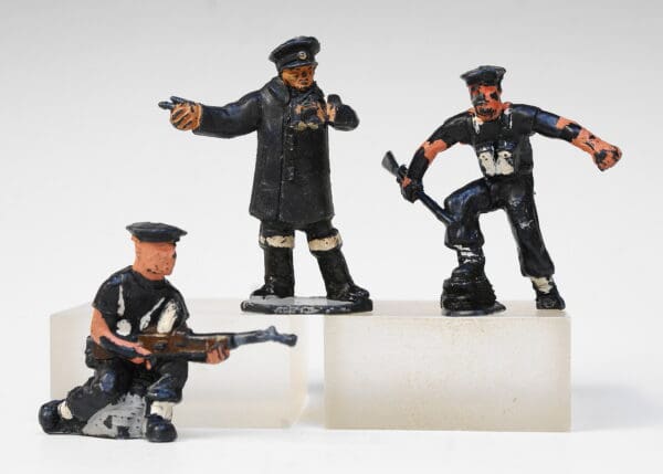 Lone Star Royal Navy Officer & 2 Sailors - Very Good Condition! - Image 4