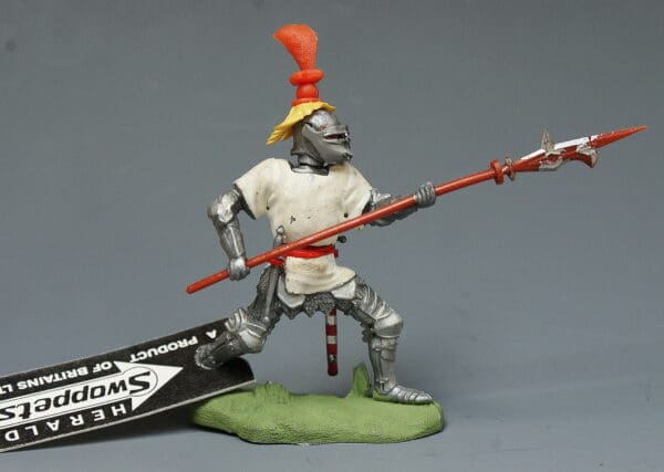 Swoppet Knight with Halberd (White Tunic)
