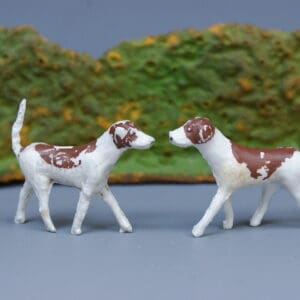 Hilco Rare Pair of Fox Hounds from Hunt Series