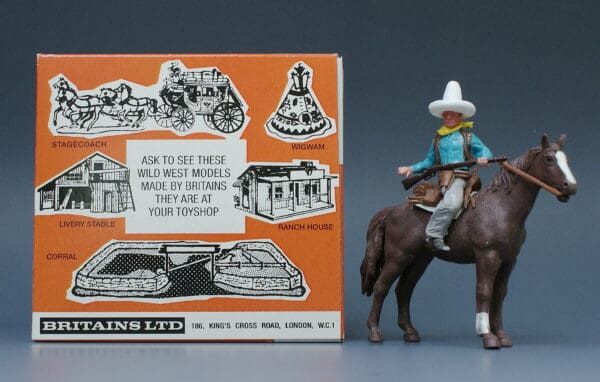 Swoppet 2nd Series Cowboy Resting Mounted (Repro Box) - Image 4
