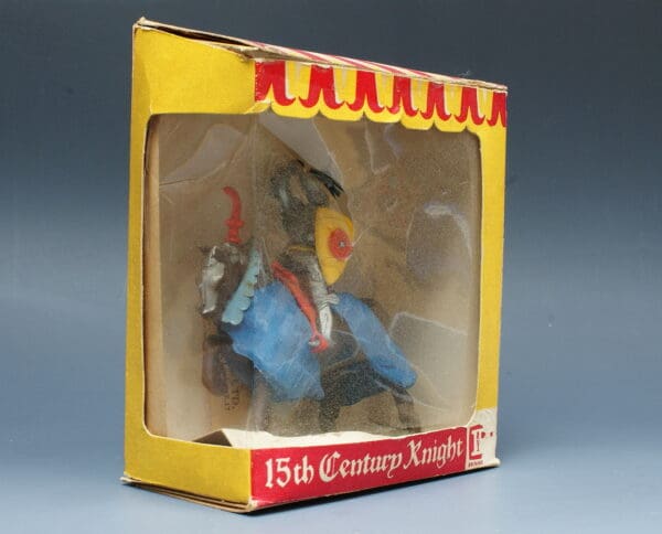 Swoppet C15th Knight Attacking with Sword - Poor Window Box - Image 3