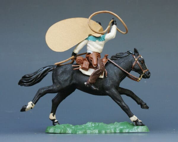 Herald "I'm A Swoppet!" Cowboy Throwing Lasso Mounted - Boxed #1 - Image 2