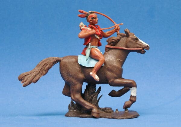 Swoppet Indian Brave Mounted (2nd Series Horse - BROWN Base)