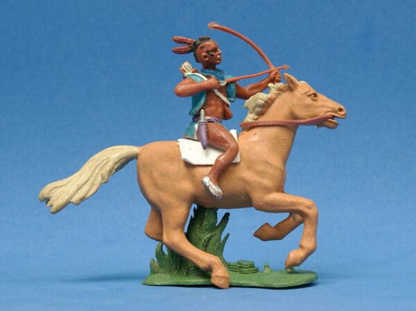Swoppet Indian Firing Bow Mounted (2nd Series Horse)