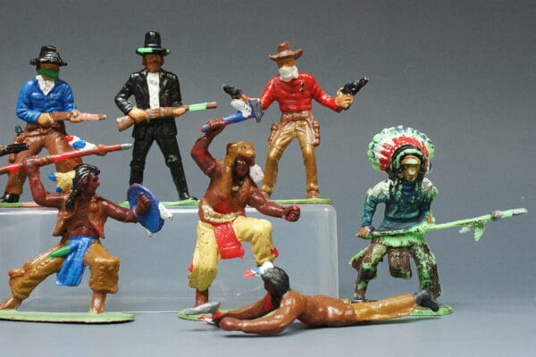Cowboys & Indians 40mm Made in China Airfix Copies (Ron Cameron) - Image 3