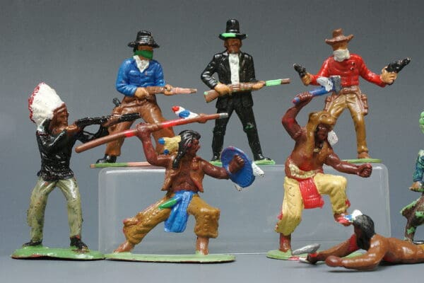 Cowboys & Indians 40mm Made in China Airfix Copies (Ron Cameron) - Image 2