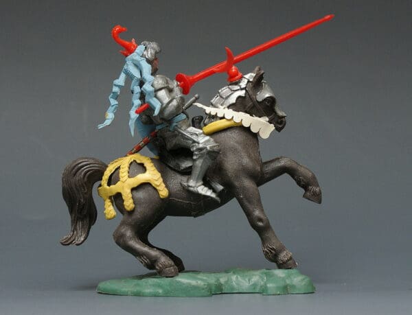 Britains Swoppet Mounted C15th Century Knight Defending - Image 2