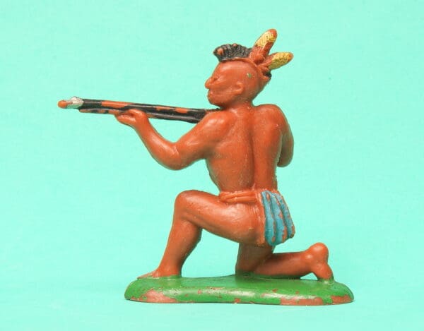 Crescent 60mm Mohican Indian Kneeling Firing Musket - Image 2