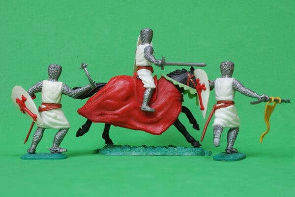 Timpo Swoppet 1st Series Crusaders - Mounted & Foot - Image 2