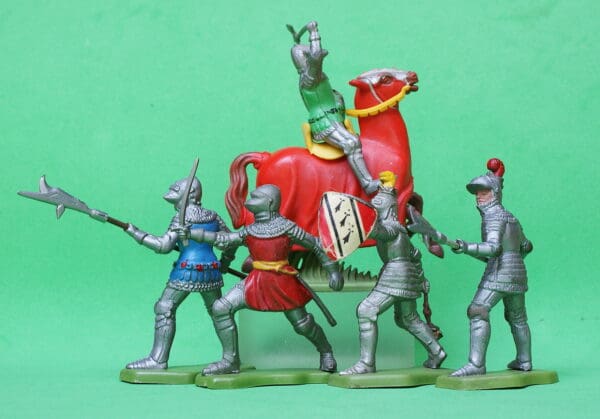 Britains Medieval Knights 'Made in Hong Kong' - Group of 5 #2 - Image 2