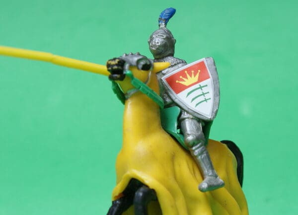 Britains Medieval Mounted Knight 'Made in Hong Kong' - Image 2