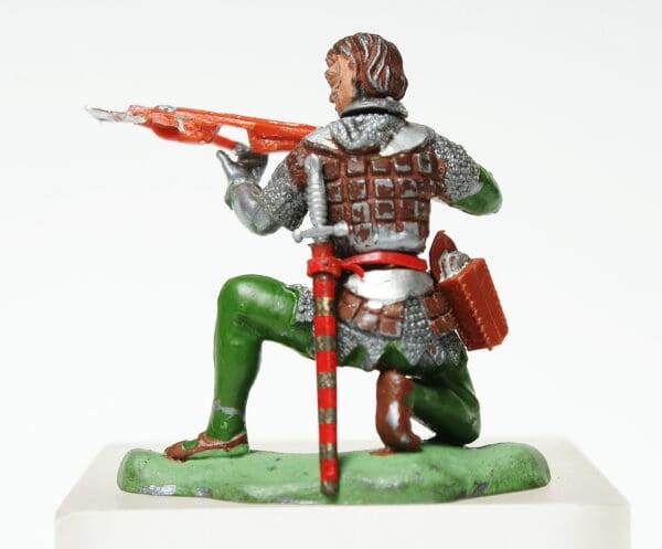 Swoppet Knights Cross-bowman Reverse Colour Scheme (Forest Green) - Image 2