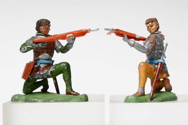 Swoppet Knights Cross-bowman Reverse Colour Scheme - Image 3