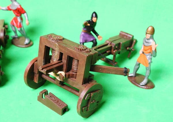 Britains Ancient Siege Machines - Balista & Catapult - Image 4