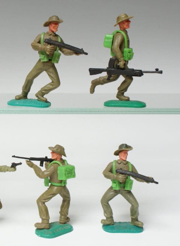 Timpo Swoppet Australian Khaki Infantry - Group of 8 - Image 3