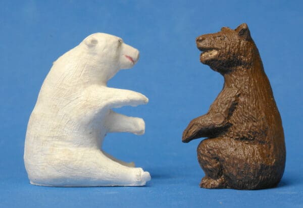 Taylor & Sons Zoo Series - Brown Bear & Polar Bear, Sitting - Image 2