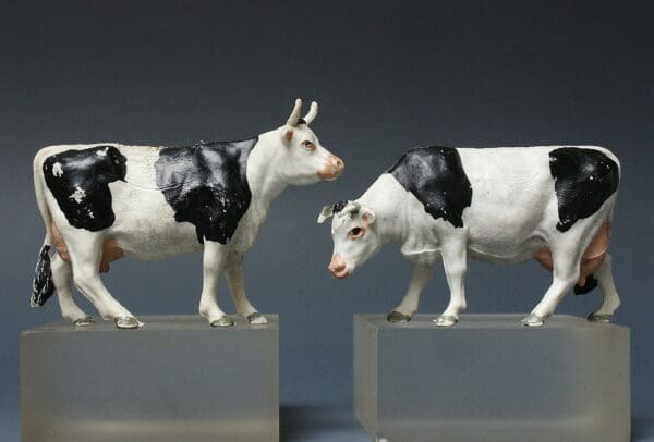 Herald Farm Black-and-White Cows (SMOOTH Plastic) - Image 2