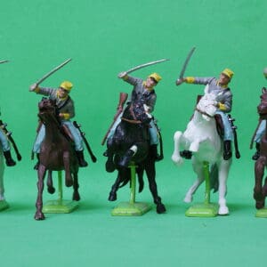 Deetail ACW Confederate Trooper with Sword - 1971 1st Issue