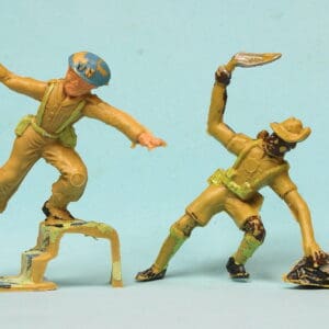 Cherilea Pair of 70mm United Nations Troops