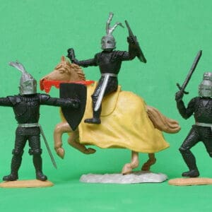 Timpo Swoppet Black Knights - Mounted and On Foot