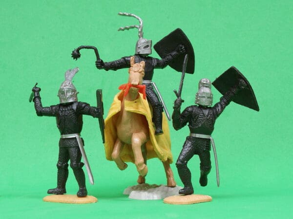 Timpo Swoppet Black Knights - Mounted and On Foot - Image 3