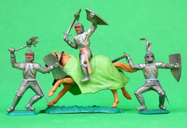 Timpo Swoppet Silver Knights - Mounted and On Foot #2