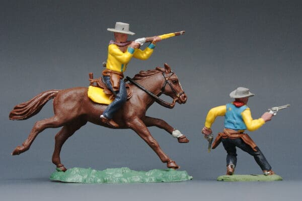 Britains Swoppet Cowboys - Mounted & On Foot (Manhattan) - Image 2