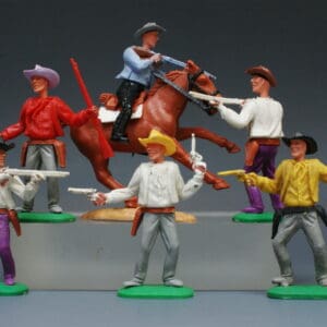 Timpo 1st Series Swoppet Cowboys with Separate Gun-belts