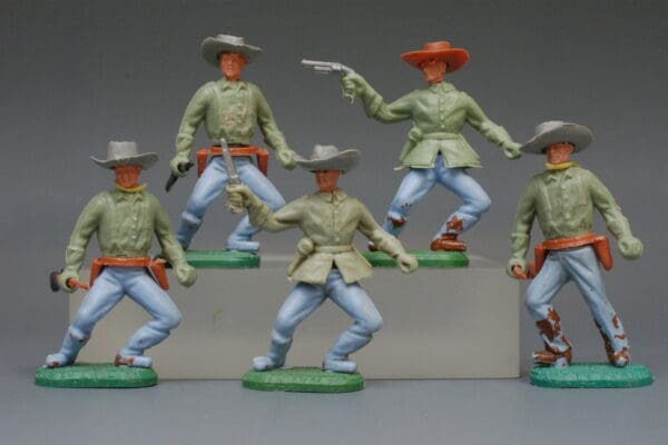 Charbens Swoppet-type ACW Confederates with Officers