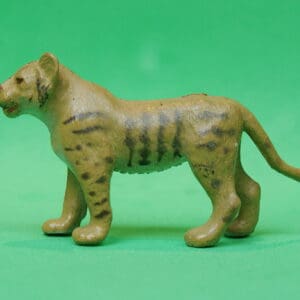 Jeol Saftvale African Wildlife 54mm Scale Lion Cub
