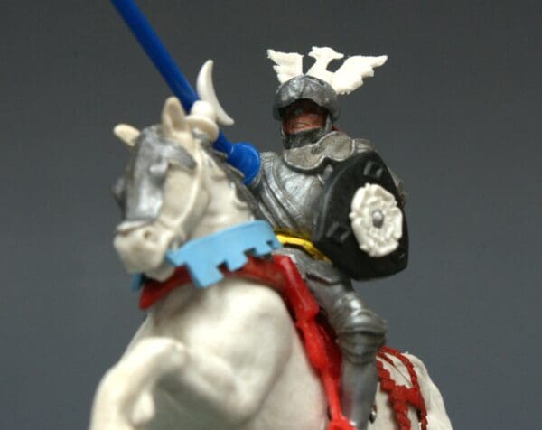 Swoppet Mounted C15th Century Knight Defending - WHITE Horse