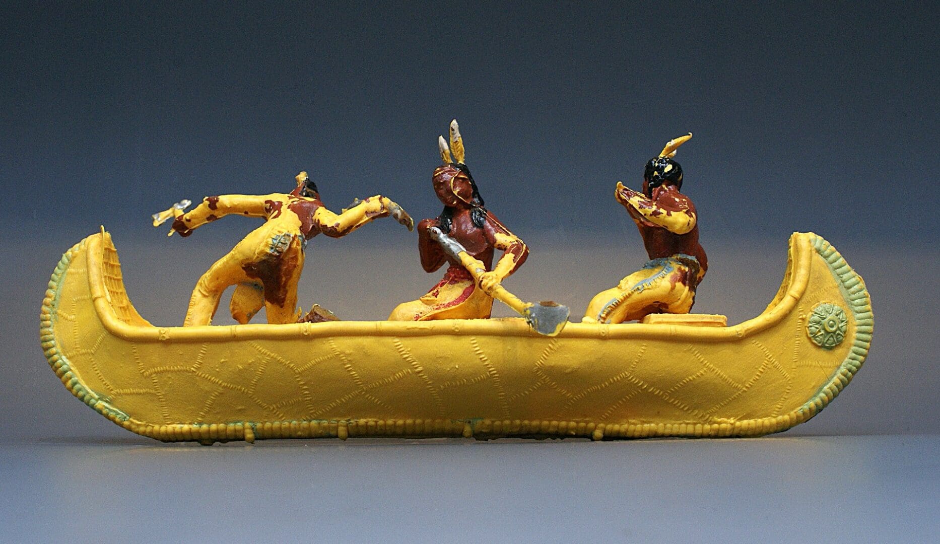 Cherilea Scarce Plastic 60mm Indian Canoe - Image 2