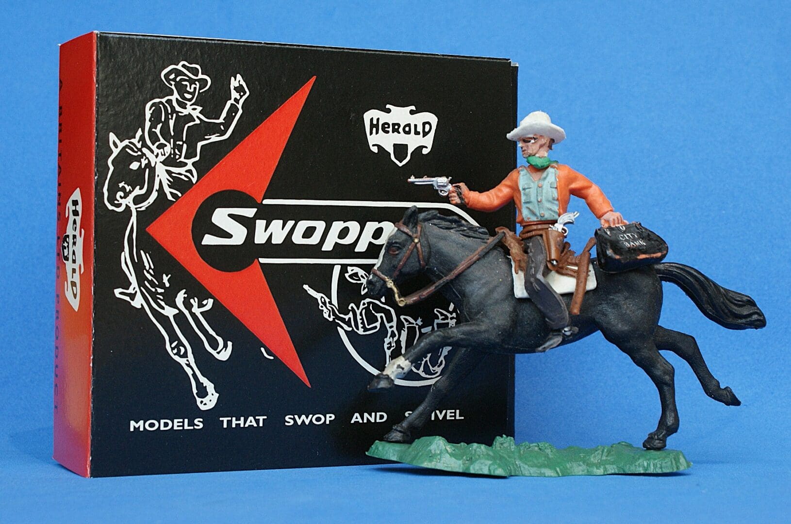 Herald Swoppet Mounted Cowboy Bank Robber - ORANGE Torso - Image 4