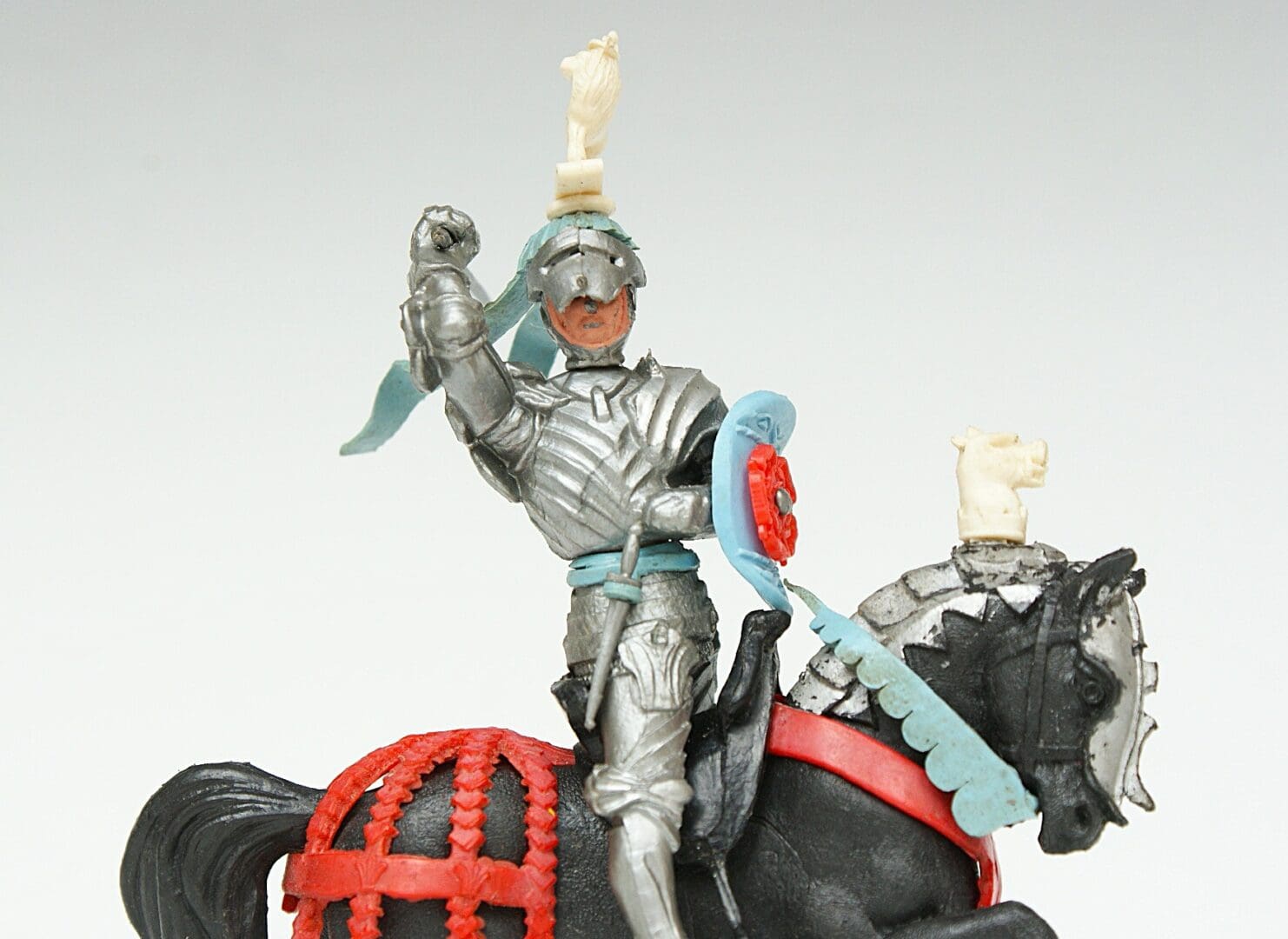 Swoppet Mounted Knight Attacking - LIGHT BLUE Reins & Favour - Image 4