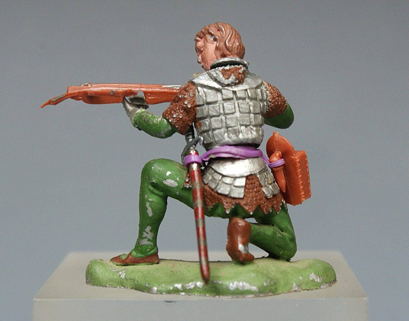 Swoppet C15th Knight Cross-bowman - FOREST Green Hose - Image 2