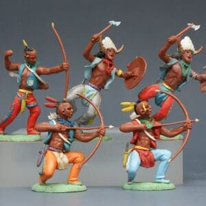 Britains 'Swoppet' Indians - Group of 5 (ROGER SAUNDERS)