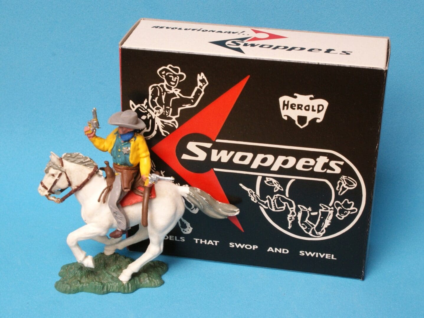 Herald Swoppet Cowboys - Mounted Sheriff (YELLOW Torso) - Image 4