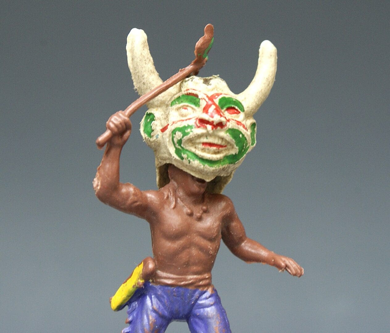 Cherilea 54mm Indians - RARE Buffalo Mask (Removable Version) - Image 4