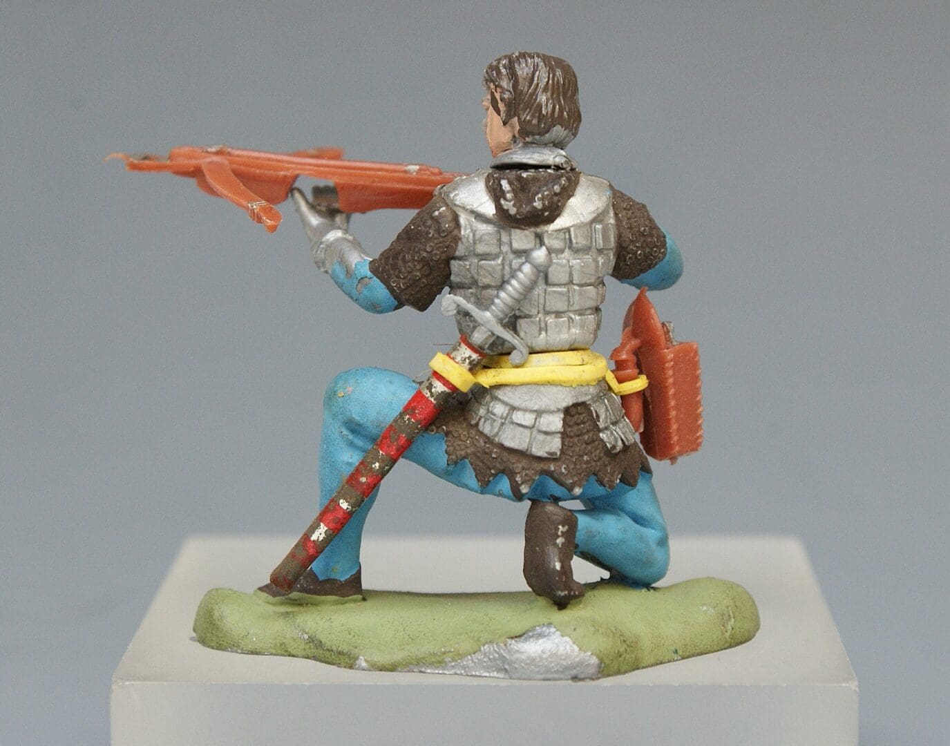 Swoppet C15th Knight Cross-bowman - TEAL BLUE Hose - Image 2