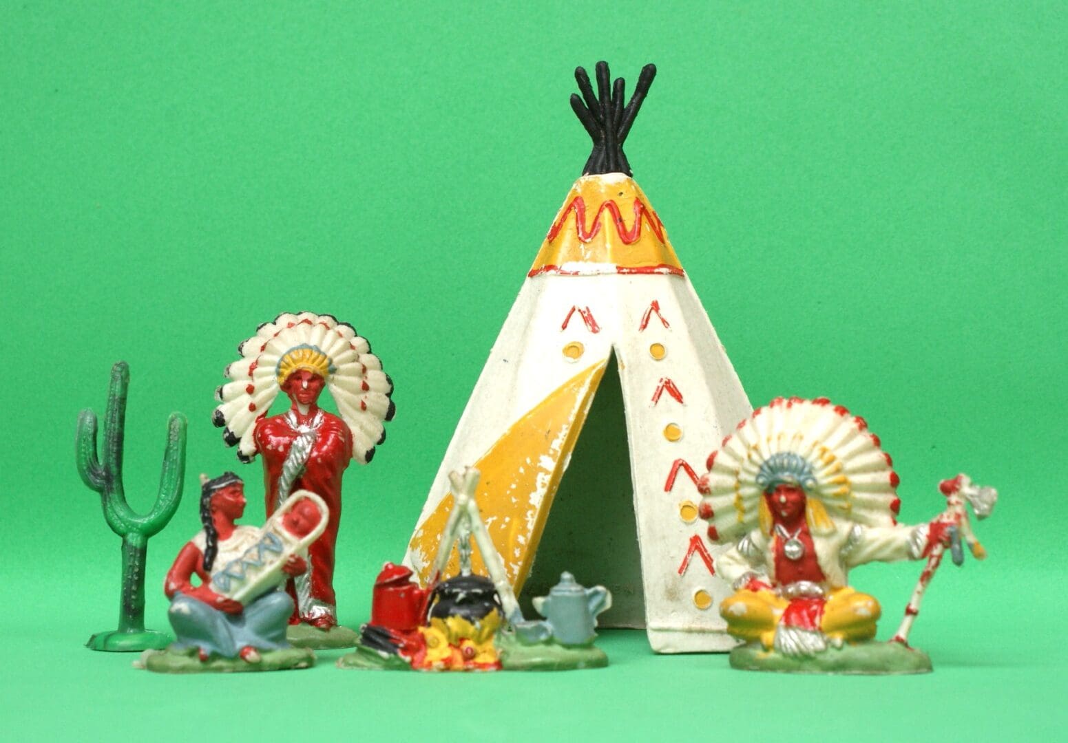 UNA Speedwell Camp-fire Indians - Super Matching Set! - Image 2