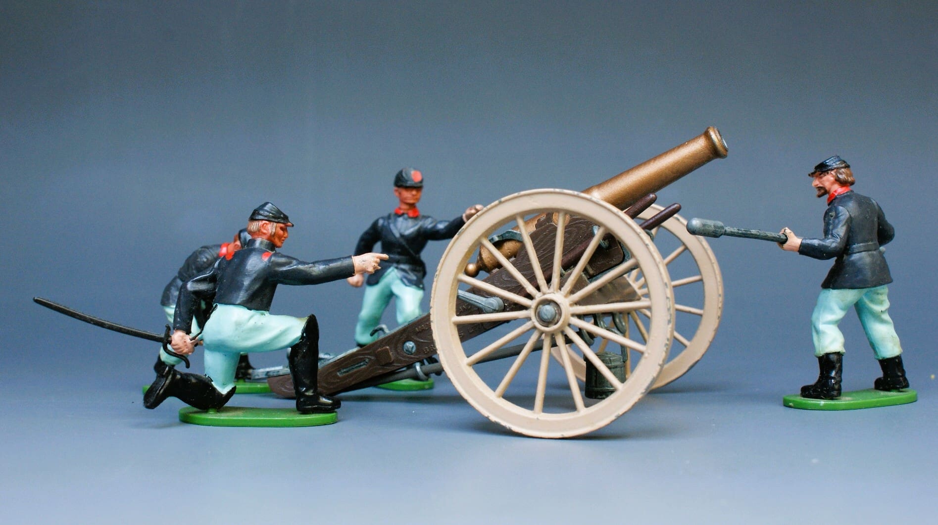 Britains ACW Federal Forces Gun & Crew - Image 2