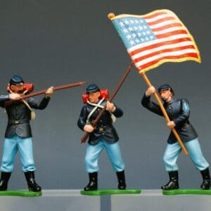 Britains "Eyes Right" ACW Union Infantry: 3-Figure Group