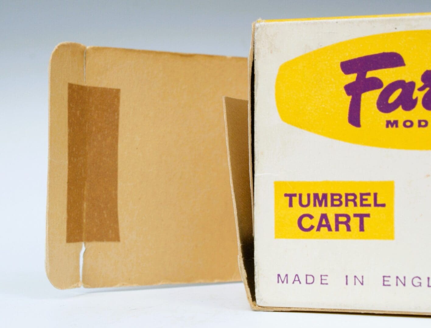 Britains Tumbrel Cart with Scarce TAN Plastic Horse - Boxed! - Image 8